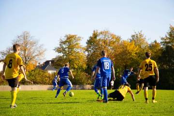 费尔南多·穆斯莱拉为加拉塔萨雷效力14年，出场551次夺19冠｜OD体育首页（配图示意）